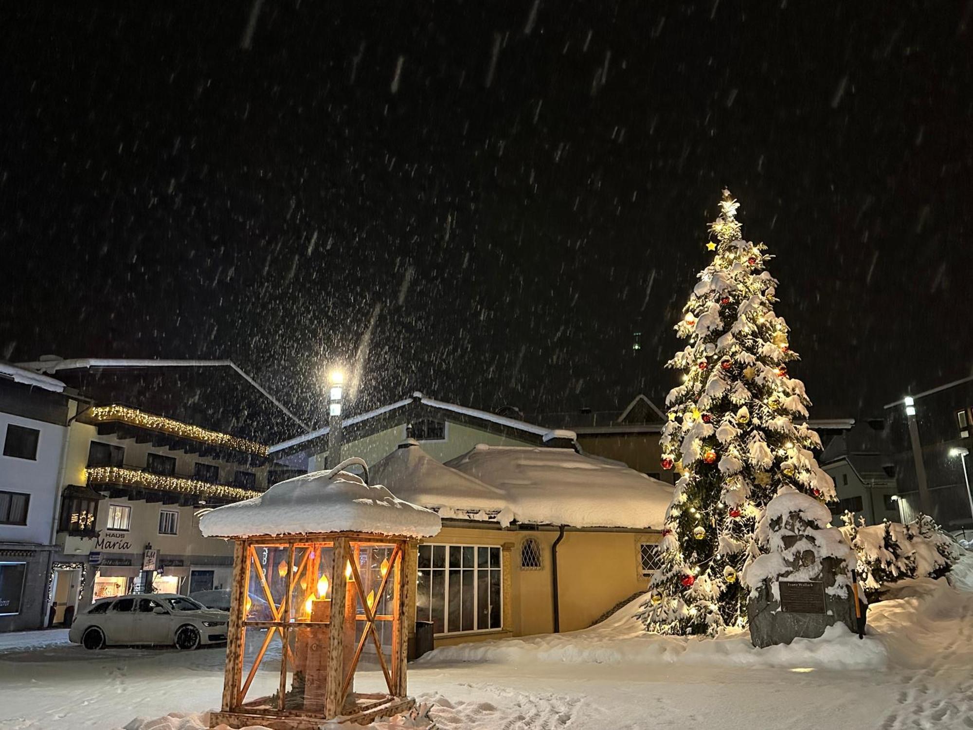 Bed and Breakfast Haus Maria Брук-ан-дер-Гросглокнерштрасе Екстер'єр фото