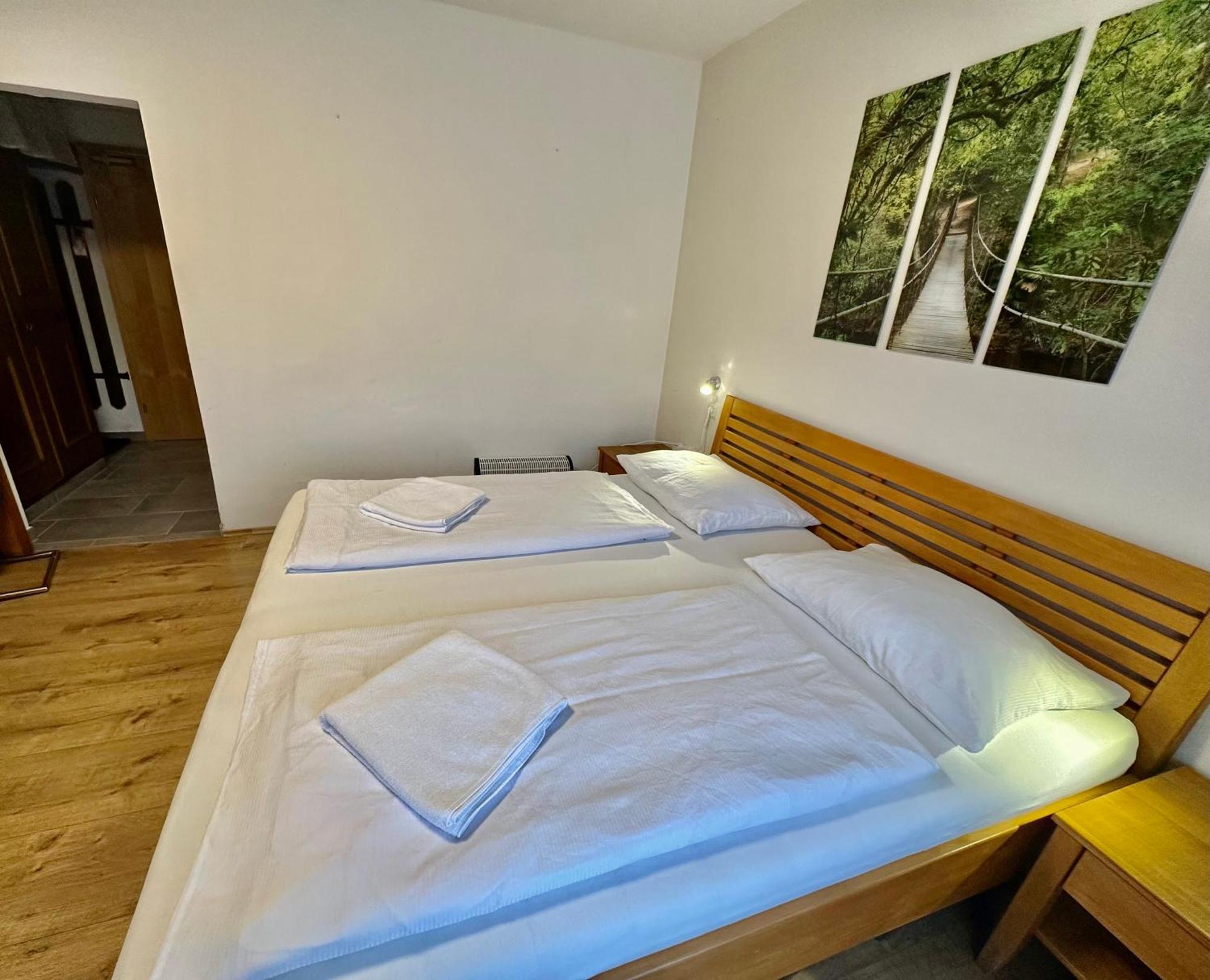 Bed and Breakfast Haus Maria Брук-ан-дер-Гросглокнерштрасе Екстер'єр фото