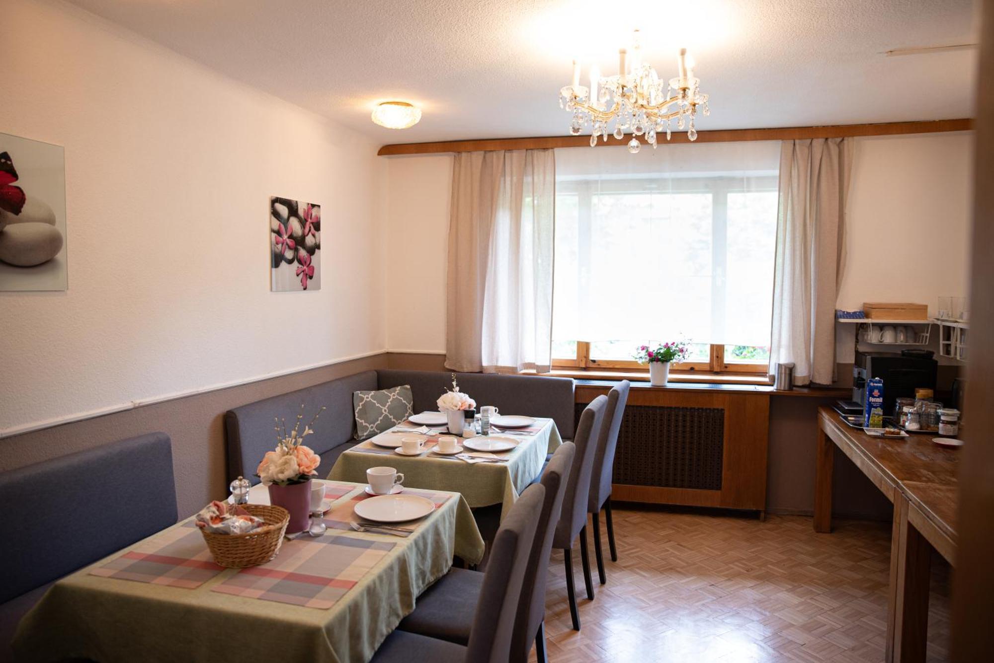Bed and Breakfast Haus Maria Брук-ан-дер-Гросглокнерштрасе Екстер'єр фото